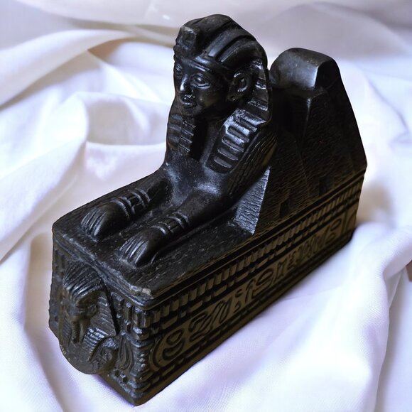 Vintage SPINX STONE STATUE/BOOKEND  Black Hand Carved Egyptian Pharoah - Picture 1 of 8